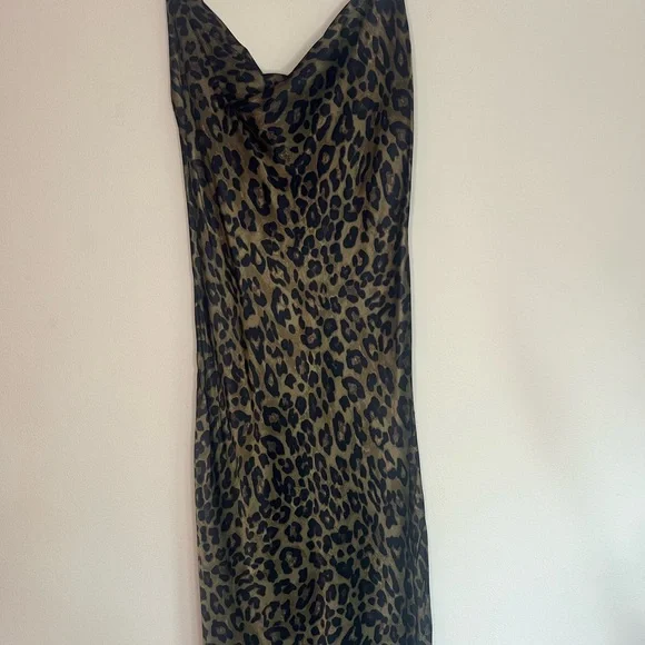 Zara woman’s Animal print Flowing Camisole Midi slip on dress - Picture 13 of 16